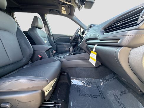 New 2025 Subaru Forester Touring image 15