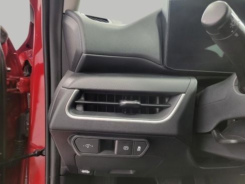 Used 2025 Kia K4 FWD image 10
