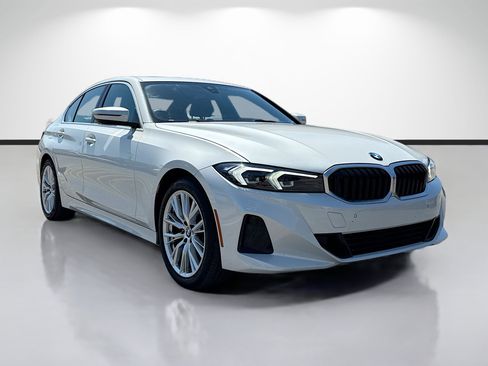 Used 2024 BMW 330i Sedan w/ Premium Package RWD image 1