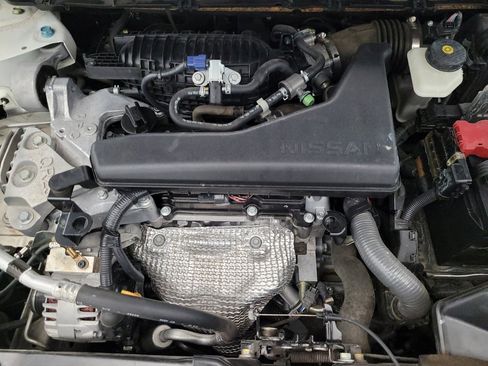 Used 2015 Nissan Rogue SL image 30