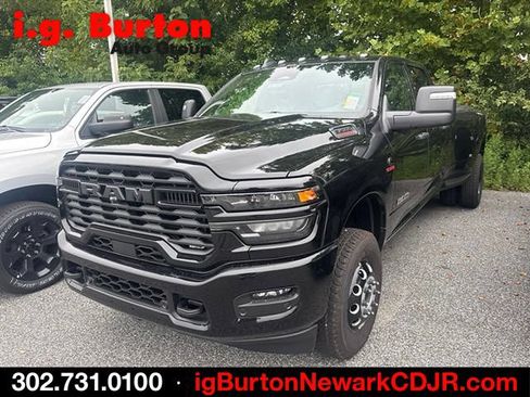 New 2026 RAM 3500 Big Horn AWD/4WD image 2