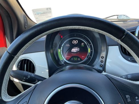 Used 2017 FIAT 500 e FWD image 12