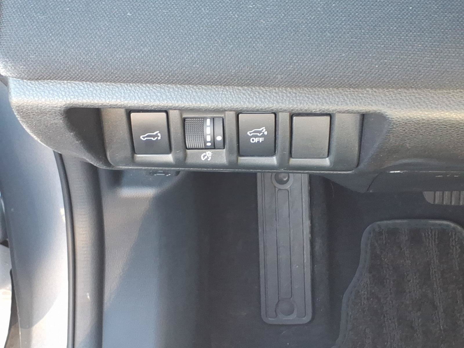 Used 2025 Subaru Outback Premium AWD/4WD image 21