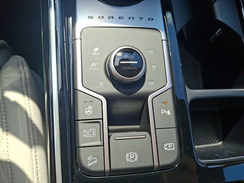 New 2026 Kia Sorento SX Prestige AWD/4WD image 17