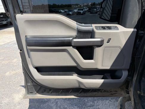 Used 2020 Ford F150 XLT AWD/4WD image 6