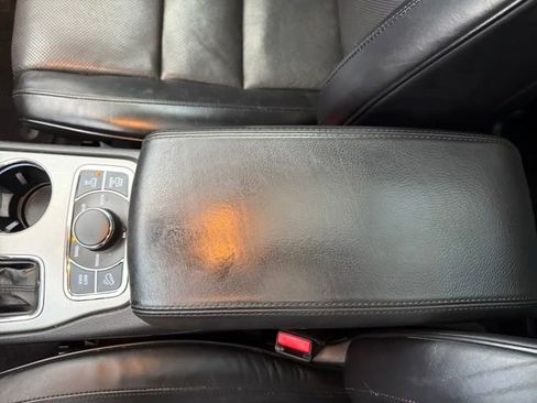 Used 2017 Jeep Grand Cherokee Summit w/ Platinum Series Group image 30