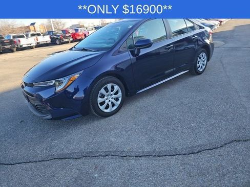 Used 2024 Toyota Corolla LE image 8