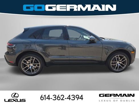 Used 2024 Porsche Macan AWD/4WD image 7