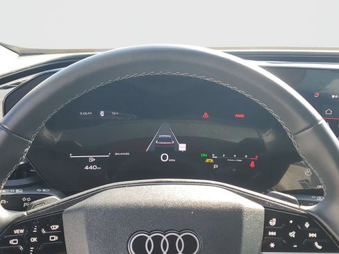 Used 2025 Audi Q5 Premium Plus w/ Premium Plus AWD/4WD image 31