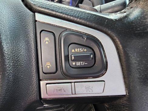 Used 2017 Subaru Legacy 3.6R Limited AWD/4WD image 22