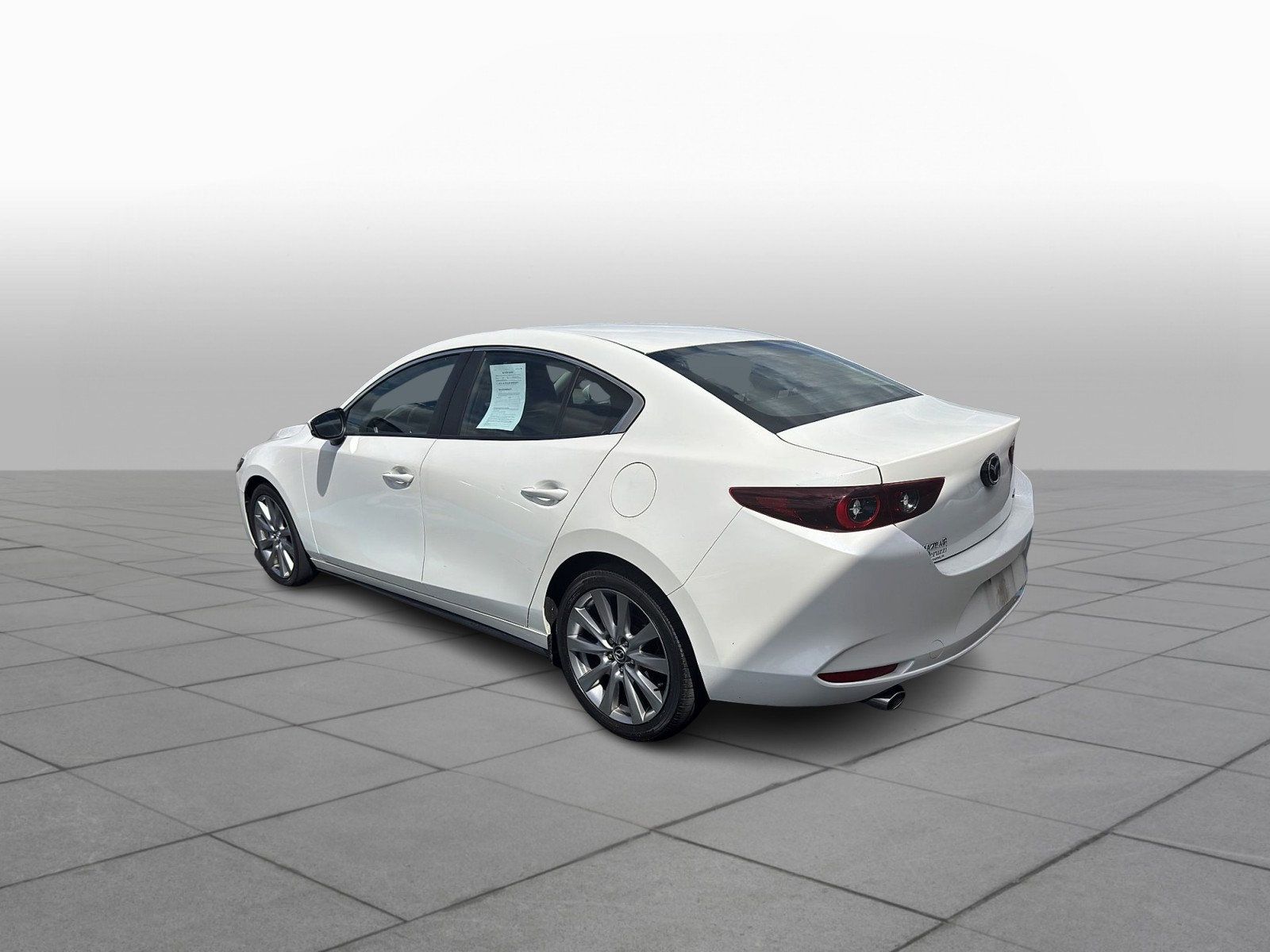 Used 2023 MAZDA MAZDA3 s FWD image 4