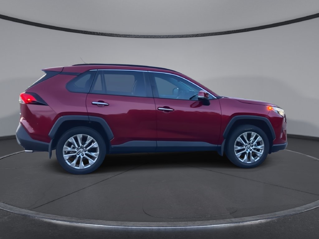 Used 2024 Toyota RAV4 Limited w/ Advanced Technology Package FWD image 9