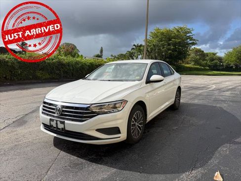 Used 2021 Volkswagen Jetta S FWD image 2