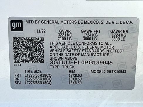 Used 2023 GMC Sierra 1500 AT4X AWD/4WD image 34
