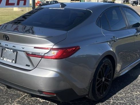 Used 2025 Toyota Camry XSE image 8