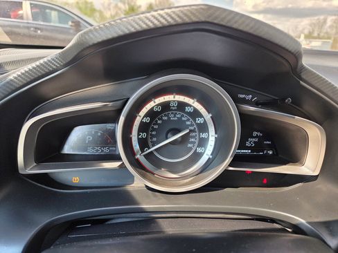 Used 2016 MAZDA MAZDA3 i Sport image 24