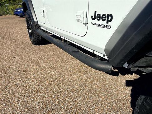 Used 2021 Jeep Wrangler Unlimited Sport image 13
