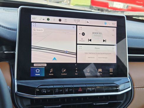 Used 2024 Jeep Compass Limited w/ Elite Group image 27