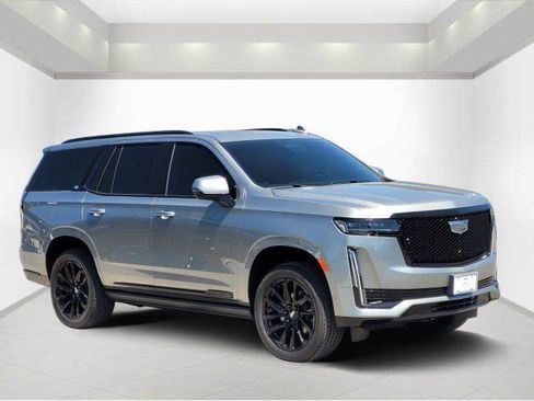 Certified 2024 Cadillac Escalade Sport Platinum w/ LPO, ONYX Package AWD/4WD image 1