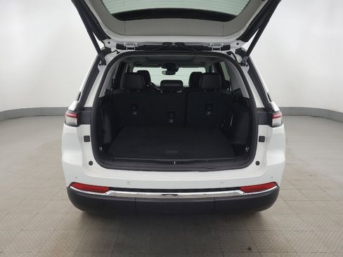 Used 2022 Jeep Grand Cherokee Limited 4xe image 29