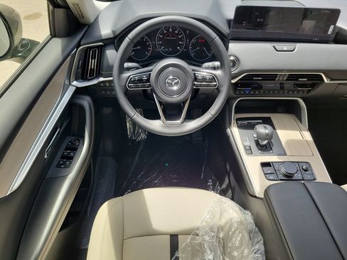 New 2026 MAZDA CX-90 3.3 Turbo w/ Preferred Package AWD/4WD image 15