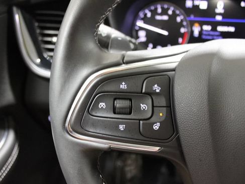 Used 2023 Buick Envision Avenir AWD/4WD image 37