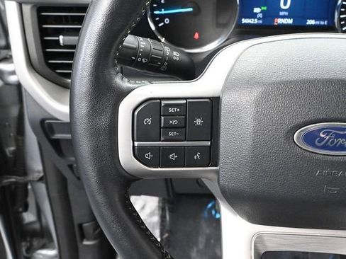 Used 2024 Ford Expedition Max XLT image 28