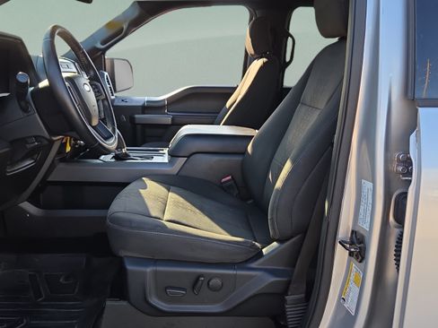 Used 2019 Ford F150 XLT w/ Equipment Group 302A Luxury RWD image 9
