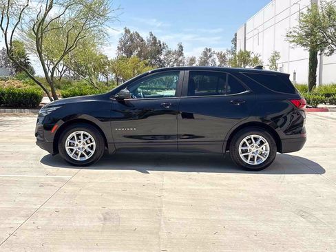 Used 2023 Chevrolet Equinox LS FWD image 6