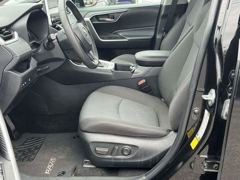 Used 2024 Toyota RAV4 XLE image 13