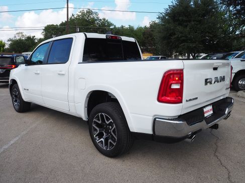 New 2026 RAM 1500 Laramie image 8
