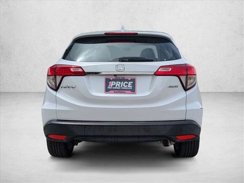 Used 2021 Honda HR-V LX image 4