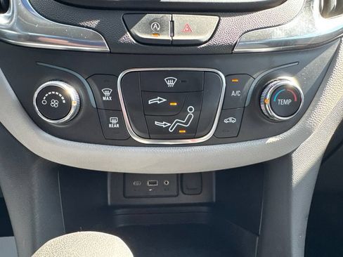 Used 2024 Chevrolet Equinox LS w/ Midnight Edition AWD/4WD image 21