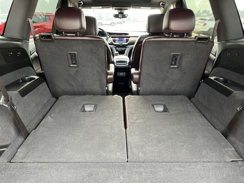 Used 2021 Cadillac XT6 Premium Luxury image 14