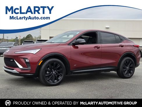 Used 2025 Buick Envista Sport Touring w/ Convenience I Package image 1