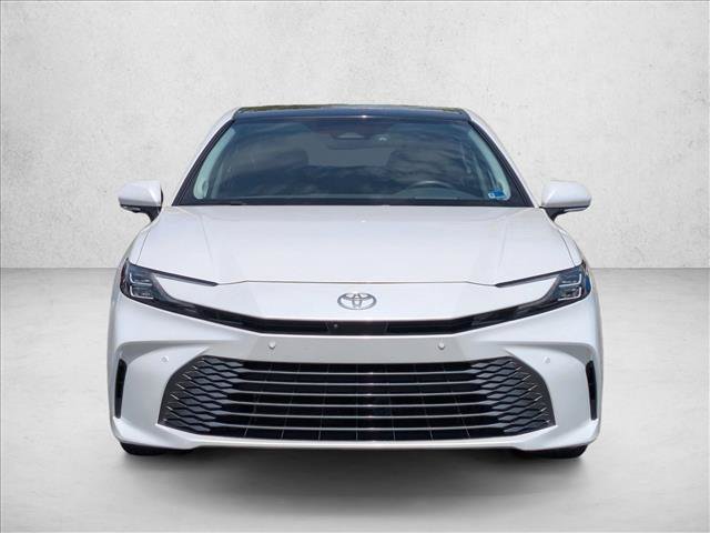Used 2025 Toyota Camry XLE w/ Premium Plus Package FWD image 2
