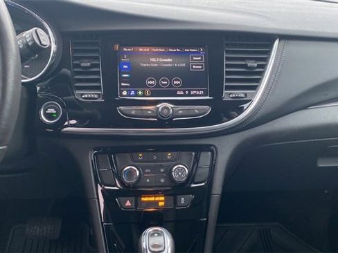 Used 2022 Buick Encore Preferred w/ Safety Package image 10