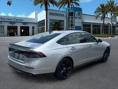 Used 2023 Honda Accord Sport image 8