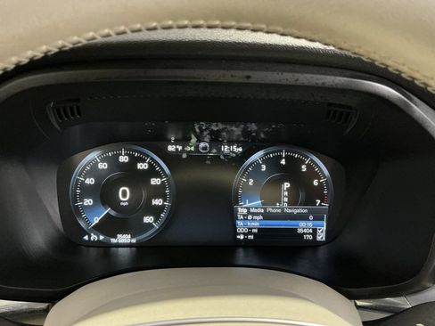 Used 2020 Volvo XC60 T5 Momentum AWD/4WD image 18