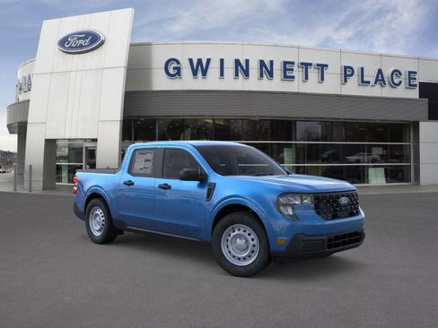 New 2026 Ford Maverick XL image 7