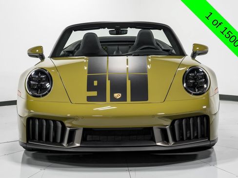 Used 2026 Porsche 911 GTS image 8