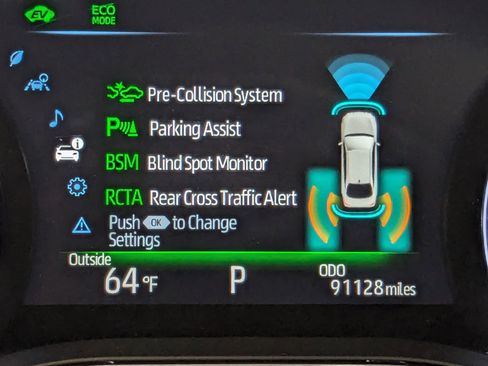 Used 2019 Toyota Avalon Limited image 17