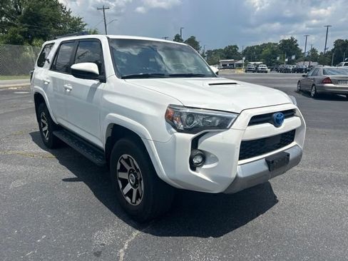 Used 2021 Toyota 4Runner TRD Off-Road AWD/4WD image 6