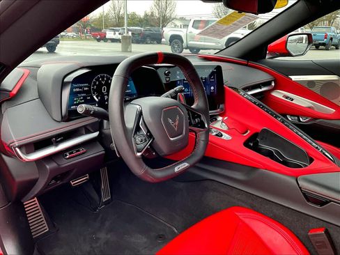 Used 2024 Chevrolet Corvette Z06 image 8