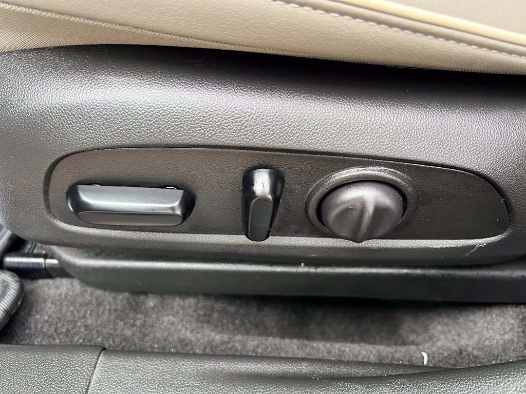 Used 2024 Buick Envista Avenir FWD image 25