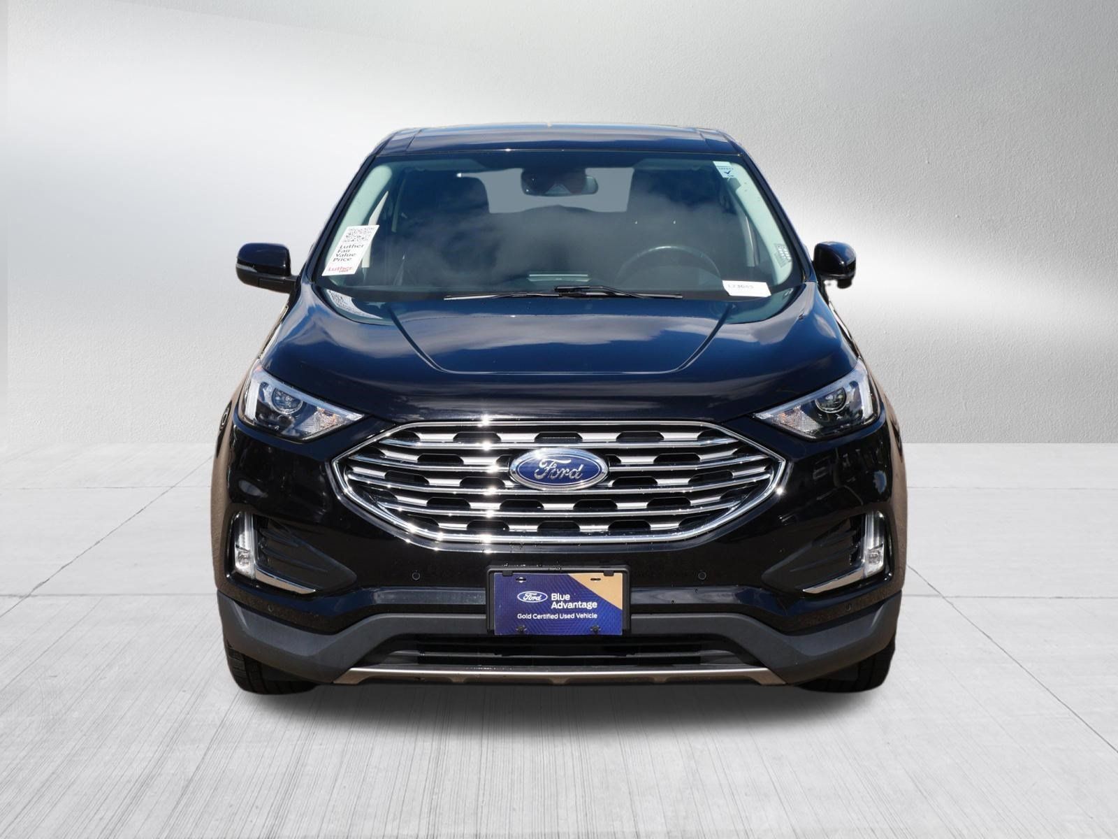 Certified 2024 Ford Edge Titanium AWD/4WD image 2