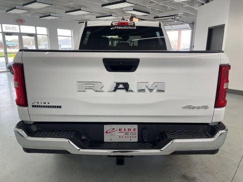 Used 2025 RAM 1500 Big Horn AWD/4WD image 8