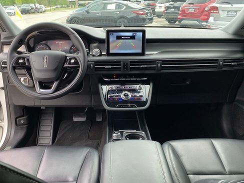 Used 2022 Lincoln Corsair AWD w/ Equipment Group 101A image 28