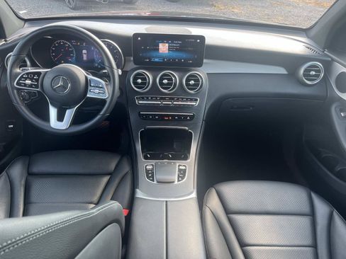 Certified 2022 Mercedes-Benz GLC 300 image 16