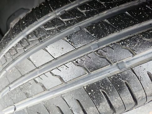 Used 2023 Chrysler 300 S image 36